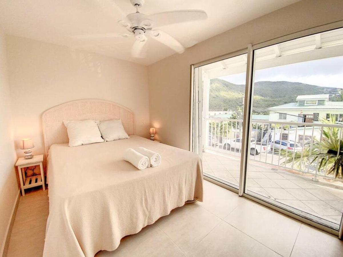 Pavillon Beach 9, Feet In The Water In Grand Case Bagian luar foto