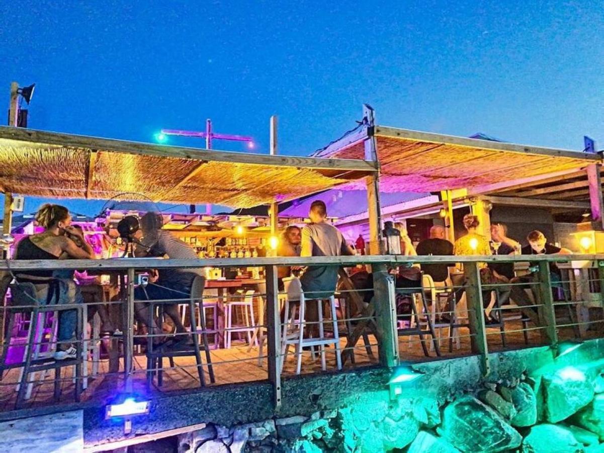 Pavillon Beach 9, Feet In The Water In Grand Case Bagian luar foto